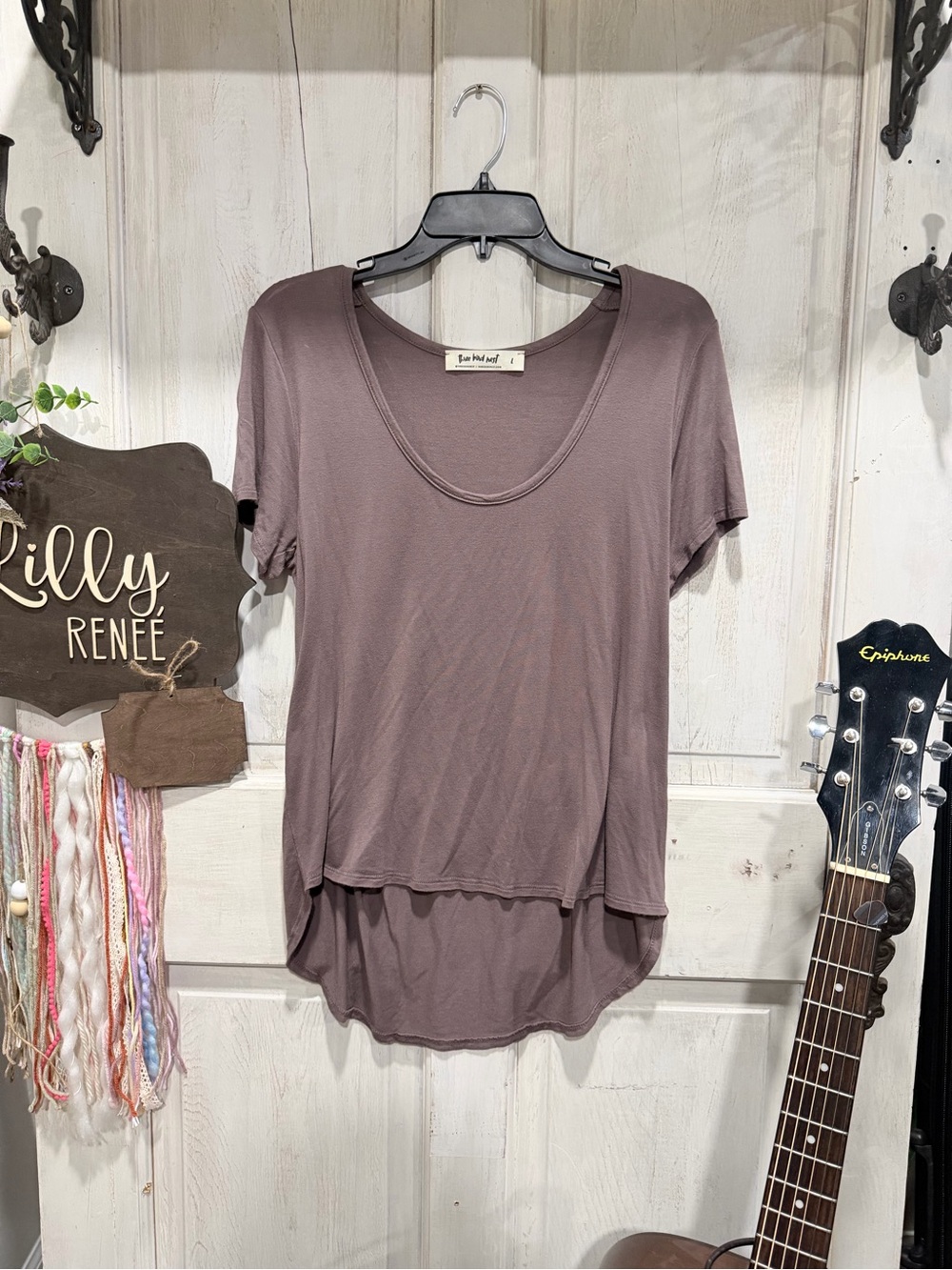 Three Bird Nest Layered Scoop Neck Tee in Mauve Taupe